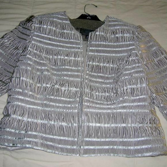 DESIGNER Womens CARMEN MARC VALVO Formal HOLIDAY Pant Suit SILVER GRAY Sz 12 14 - Picture 2 of 6